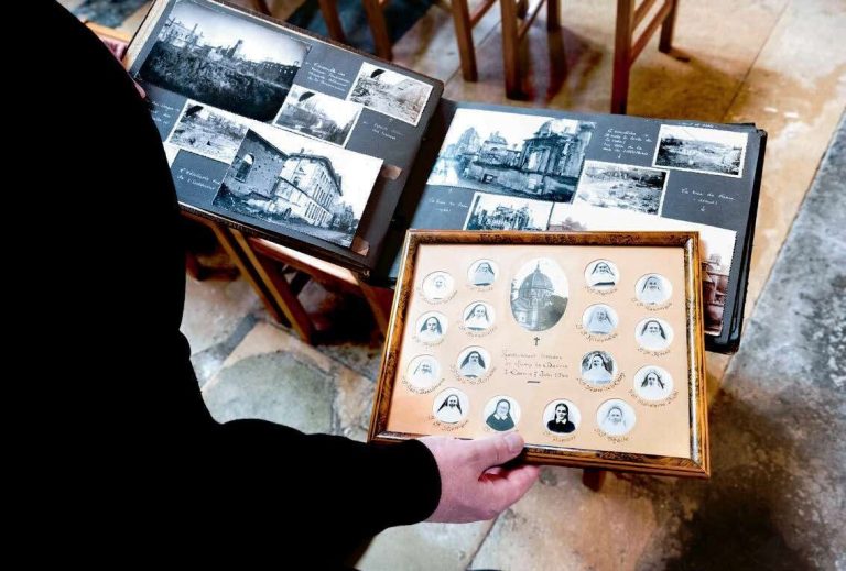 save the memory of the 138 members of the clergy who died for France