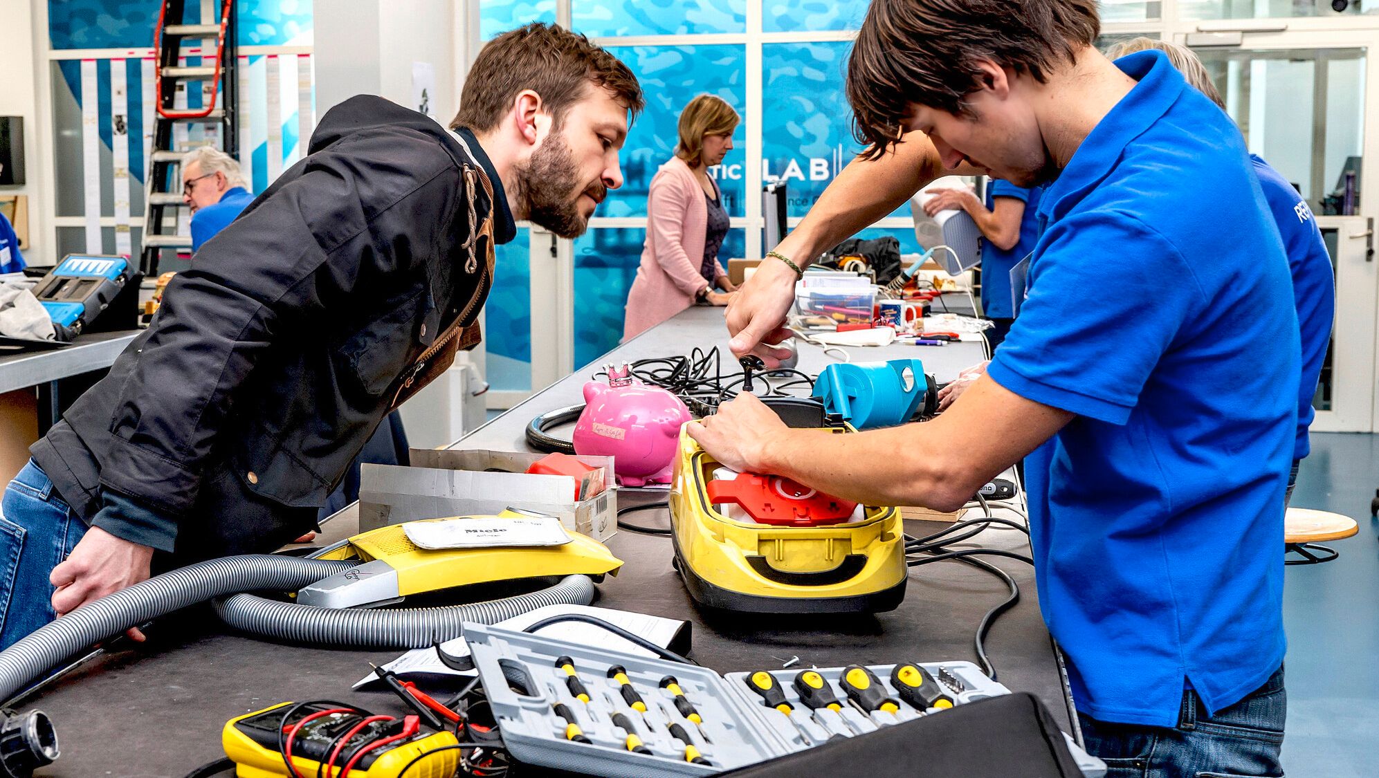 4 Tips for Starting a Repair Shop Near You