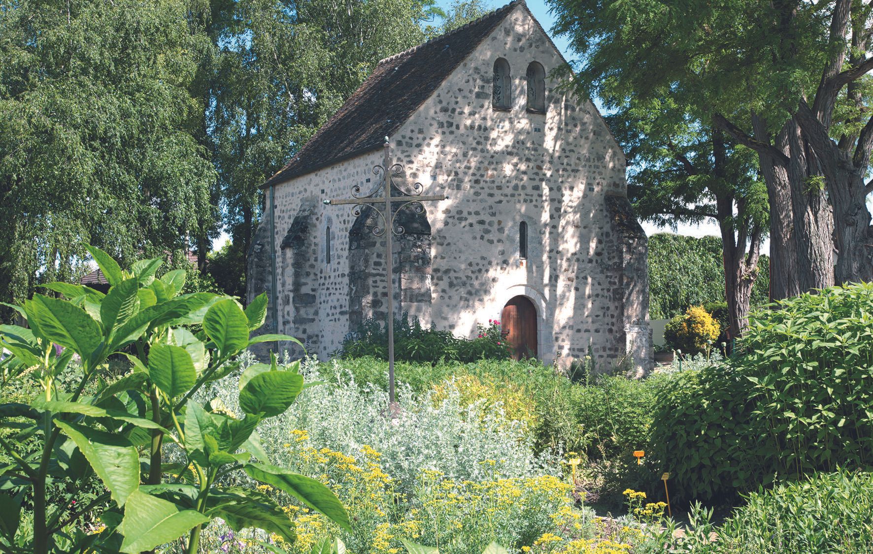 Rediscover the Saint-Blaise-des-Simples Restored Chapel