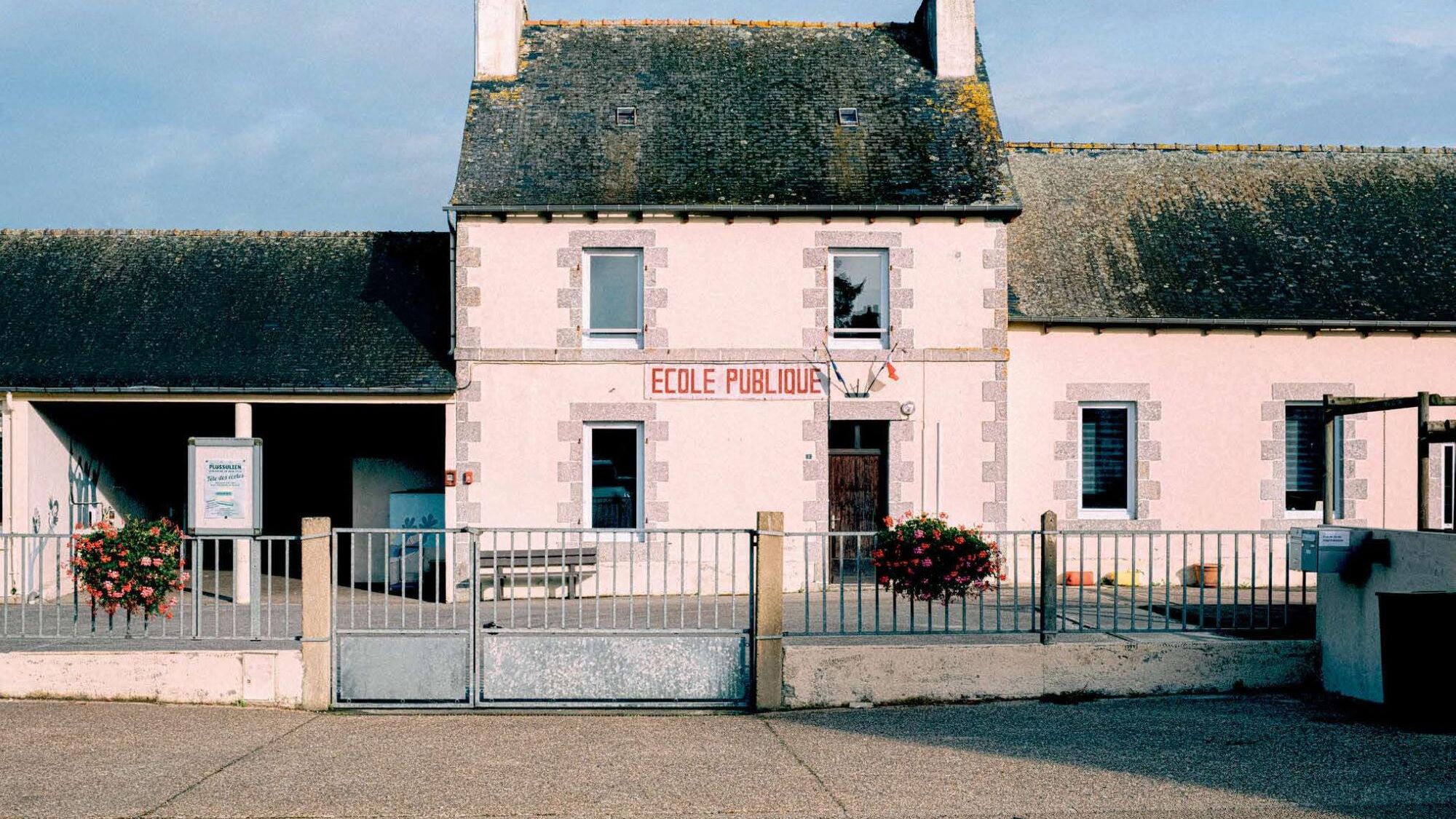 More by the Breton village fighting to keep his school
