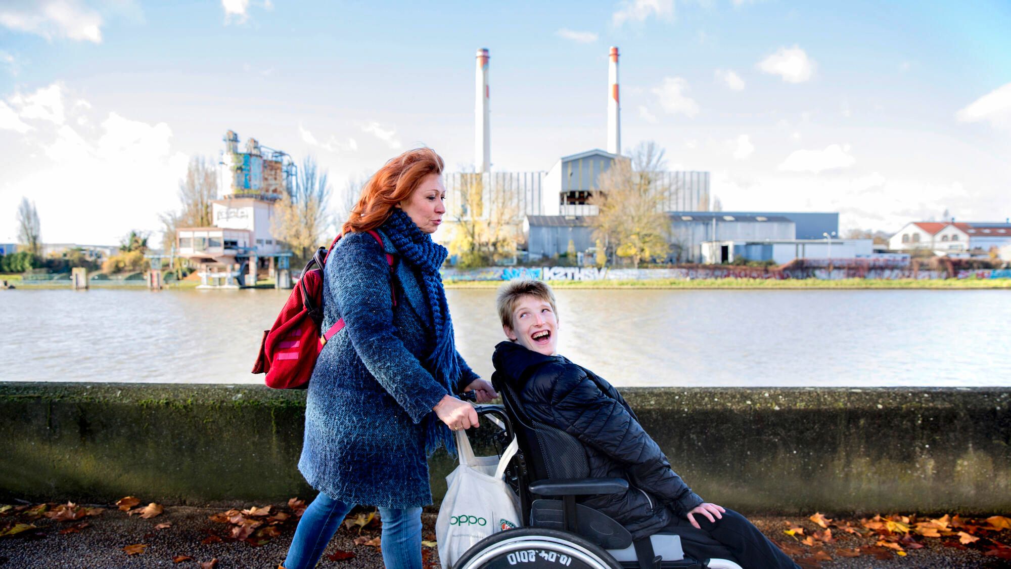 how the Tombée du Nid association supports exhausted parents