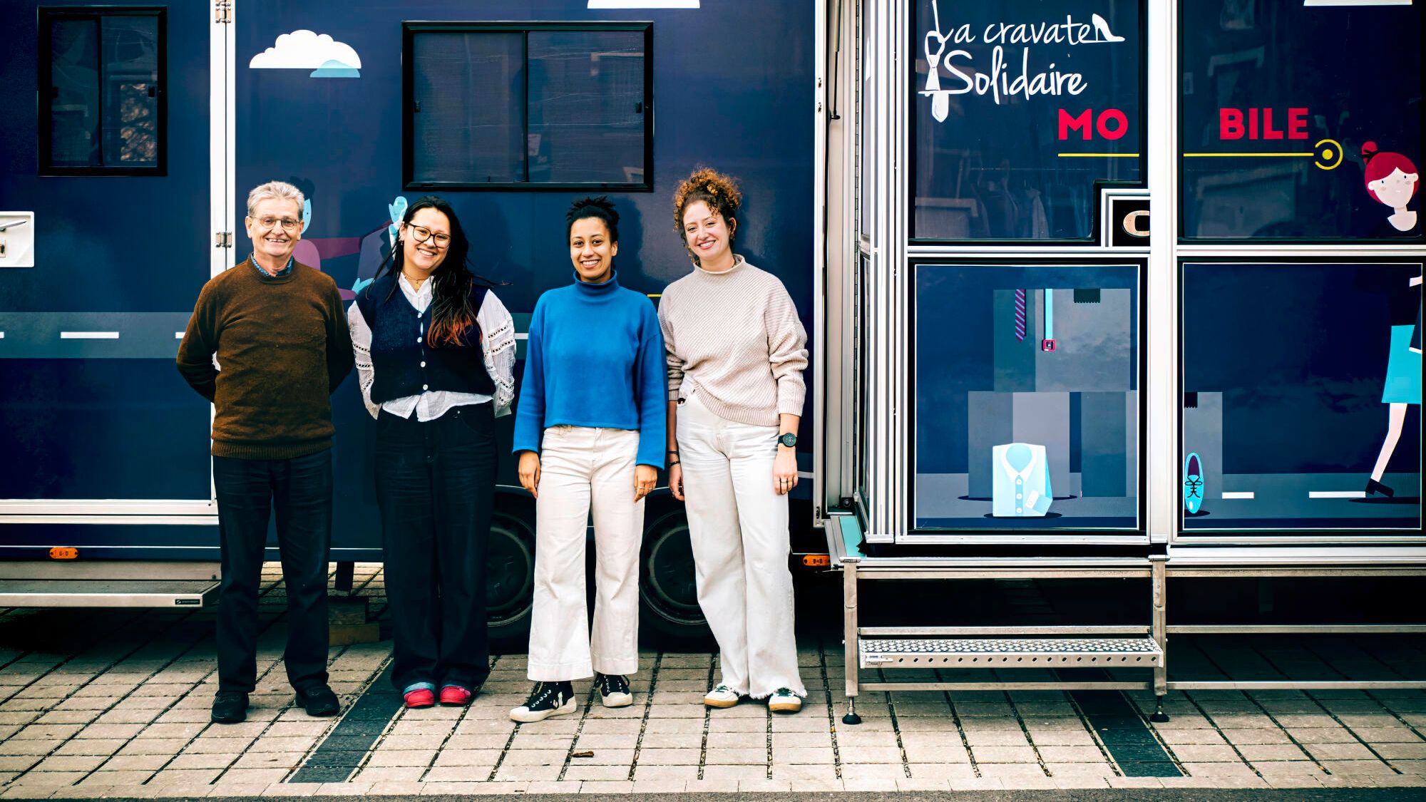 In the North, a traveling truck helps young rural people succeed in job interviews