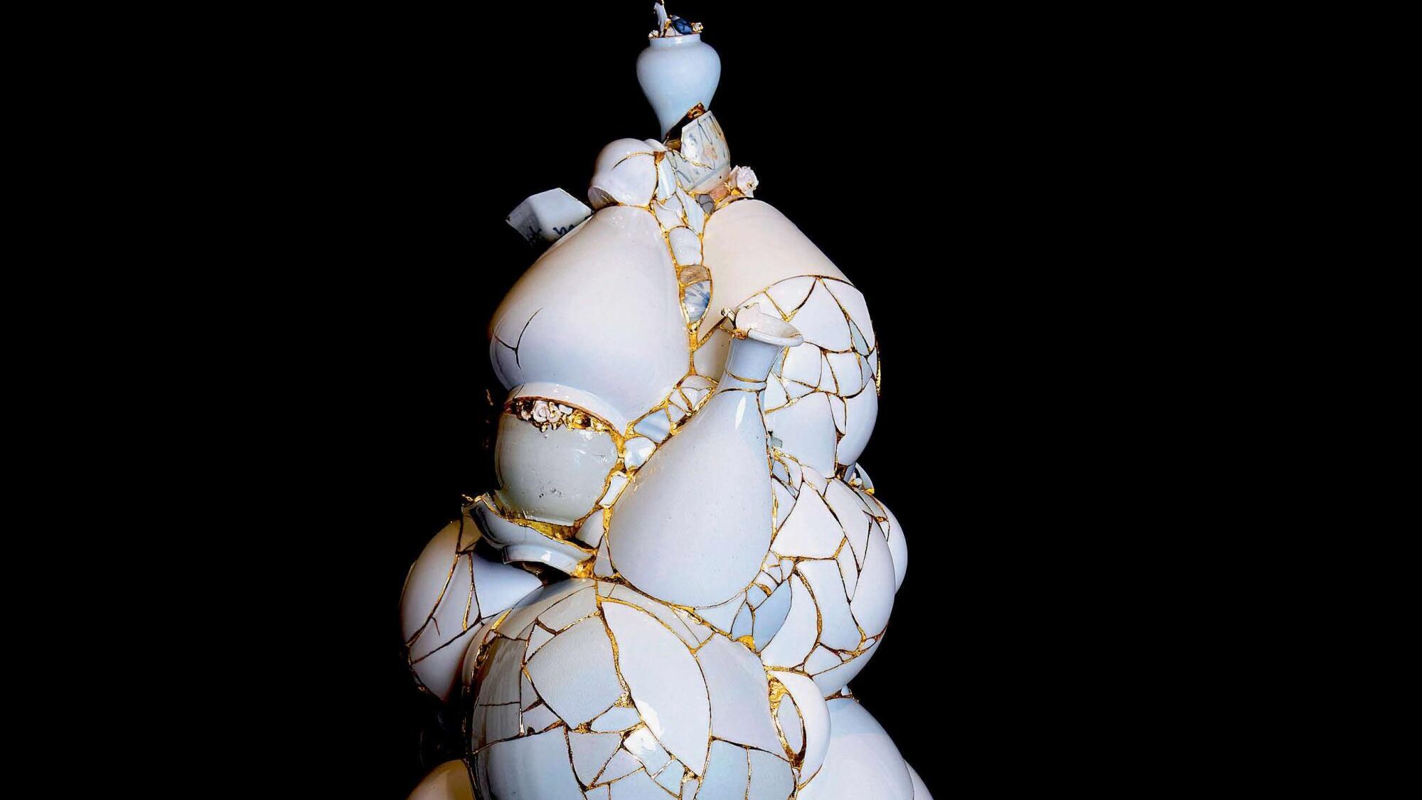 Yeesookyung, South Korean artist with fairy fingers