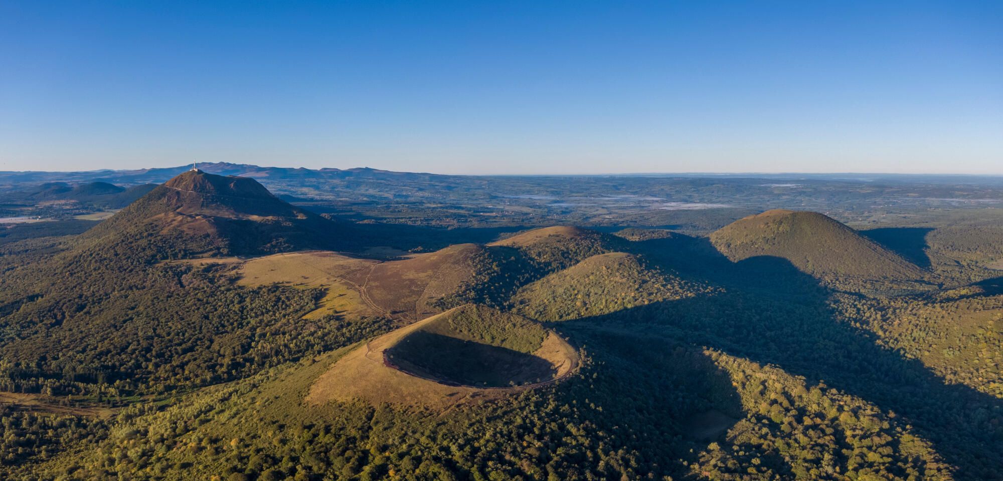 Are the Auvergne volcanoes extinct?