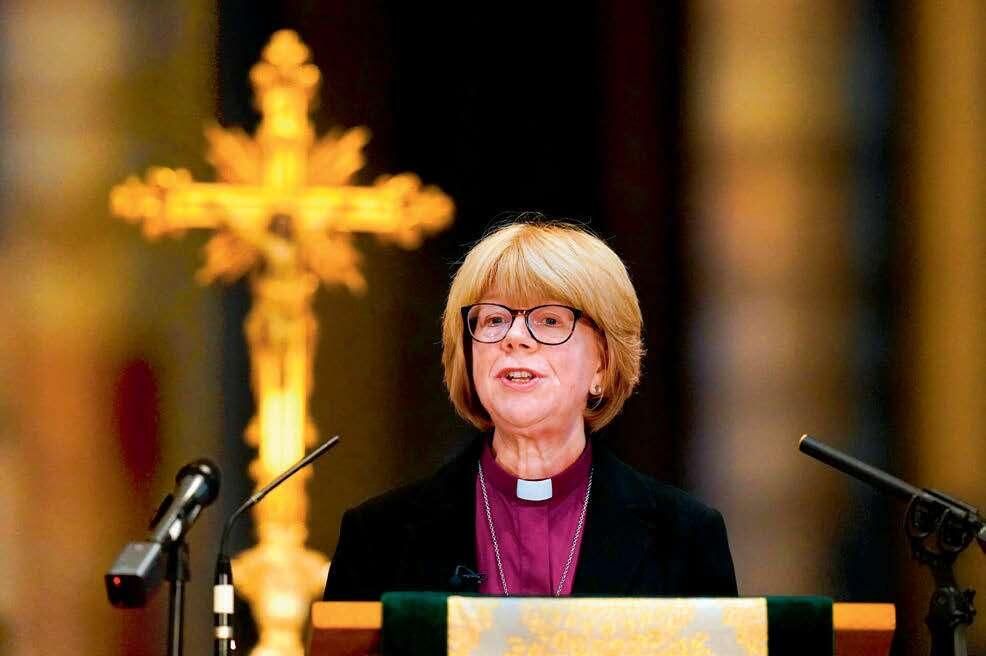Sarah Mullally inducted, the Anglican world is torn apart