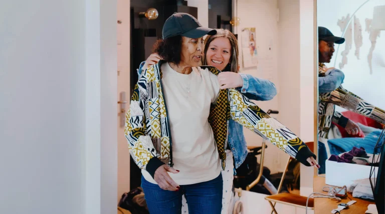 A caregiver, she supports families in old age and illness
