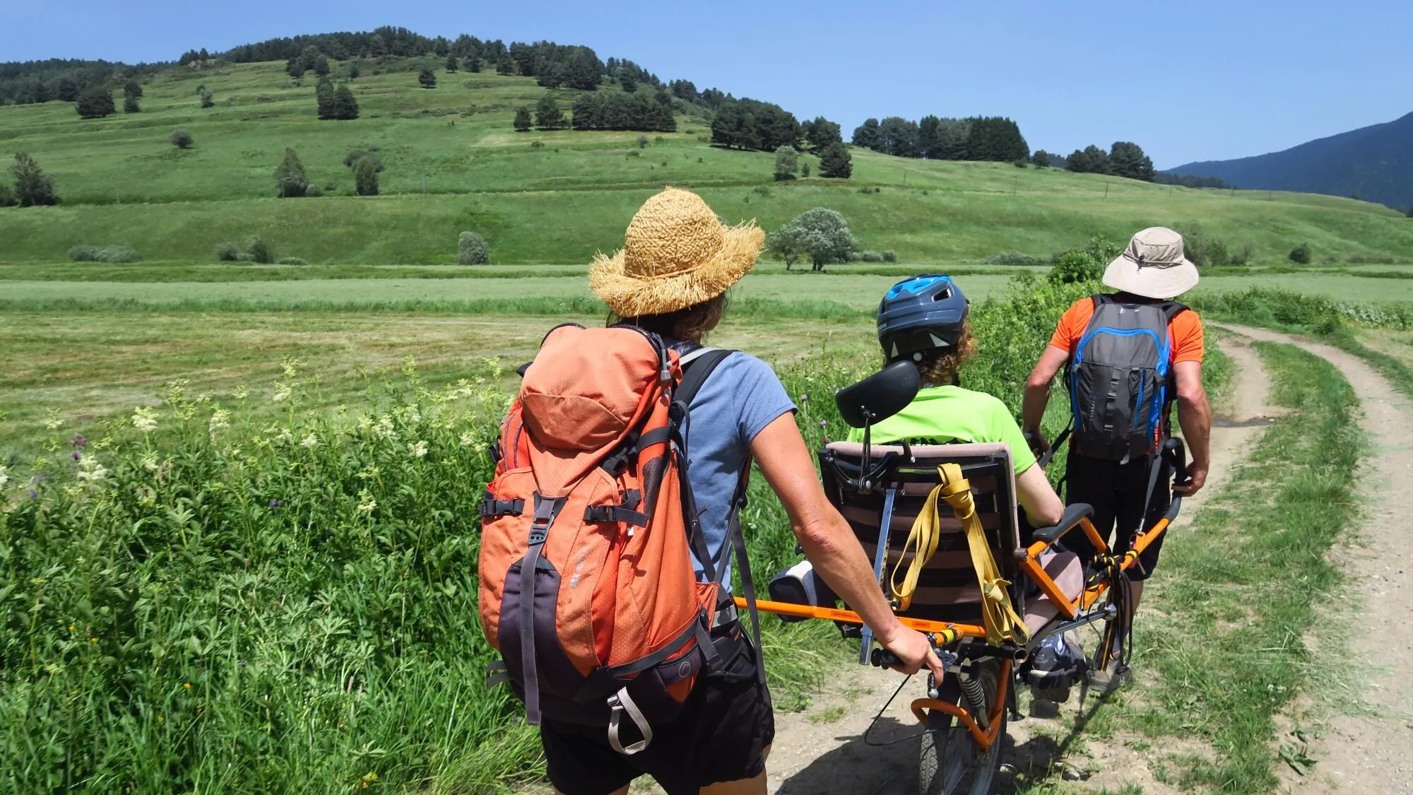 Hiking and disability: advice for experiencing adventure