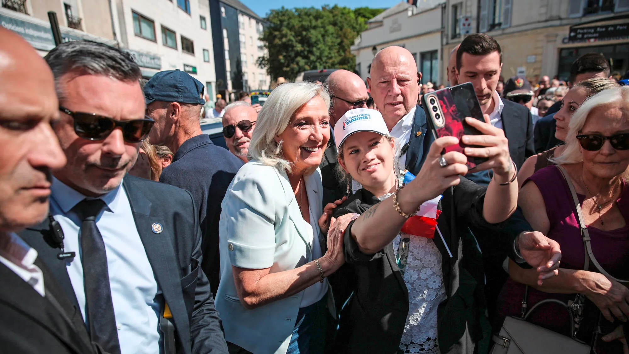 Le Pen: “Her conviction could slow her down in the second round”